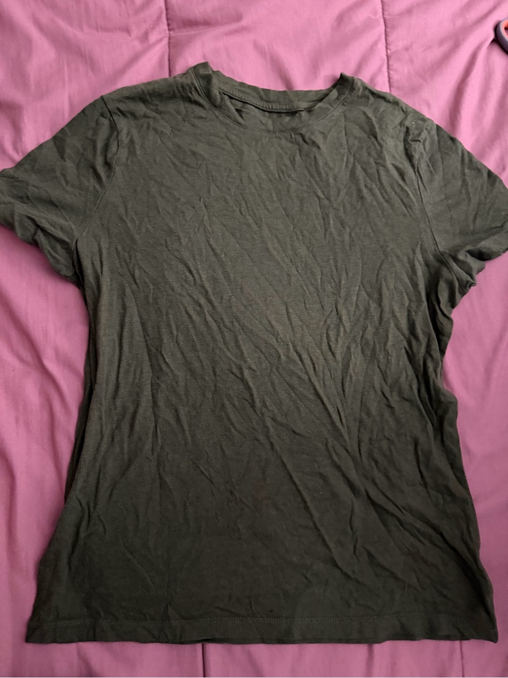 Classic womens Crew Neck T‑Shirt - Olive Green